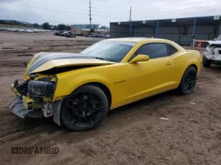 2013 Chevrolet Camaro SS с VIN 2G1FK1EJ0D9201784, выставлен на аукционе Copart как лот 70264715 с пробегом 66 032 миль миль и Списание • Salvage title. История ставок и продаж доступна на DreamBid. Изображение 1.