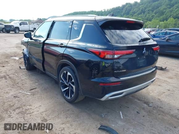 2023 Mitsubishi Outlander SEL z VIN JA4J4VA87PZ019896, wystawiony jako IAAI lot #42646987 z przebiegiem 22 494 mil mil oraz . Historia ofert i sprzedaży dostępna na DreamBid. Obrazek 3.