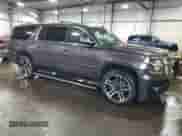 2017 Chevrolet Suburban Premier с VIN 1GNSKJKC7HR164117, выставлен на аукционе Copart как лот 60754235 с пробегом 109 915 миль миль и Списание • Salvage title. История ставок и продаж доступна на DreamBid. Изображение 4.