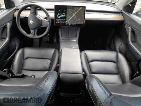 2022 Tesla Model Y Long Range with VIN 7SAYGAEE0NF340771, listed as a Copart auction lot 85189405 with 60,930 mi miles and Salvage title. Bid and sale history available at DreamBid. Image 8.