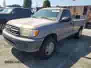 2002 Toyota Tundra z VIN 5TBJN32172S228969, wystawiony jako Copart lot #68913015 z przebiegiem 332 201 mil mil oraz Czysty tytuł • Clean title. Historia ofert i sprzedaży dostępna na DreamBid. Obrazek 1.