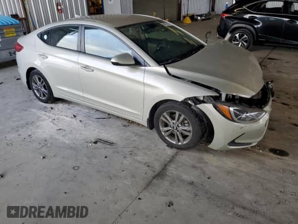2018 Hyundai Elantra SEL z VIN 5NPD84LF0JH319355, wystawiony jako Copart lot #84877435 z przebiegiem 27 409 mil mil oraz Szkoda całkowita • Salvage title. Historia ofert i sprzedaży dostępna na DreamBid. Obrazek 4.