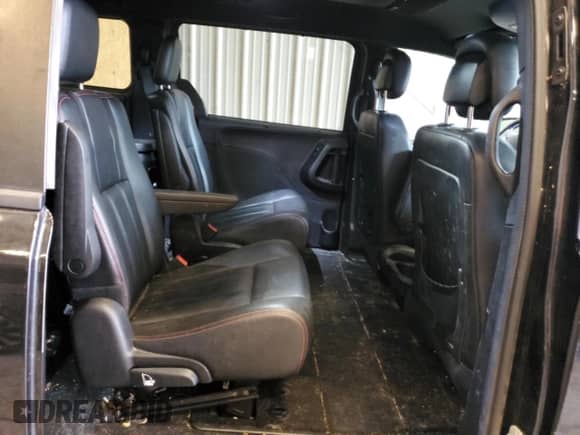 2018 Dodge Grand Caravan GT с VIN 2C4RDGEG4JR318849, выставлен на аукционе Copart как лот 85522325 с пробегом 121 709 миль миль и Чистый • Clean title. История ставок и продаж доступна на DreamBid. Изображение 11.