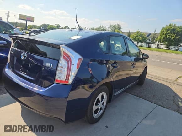 2012 Toyota Prius One с VIN JTDKN3DU7C1488466, выставлен на аукционе Copart как лот 67652565 с пробегом 218 712 миль миль и Чистый • Clean title. История ставок и продаж доступна на DreamBid. Изображение 4.