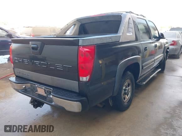 2003 Chevrolet Avalanche с VIN 3GNEC13T13G306270, выставлен на аукционе IAAI как лот 43302242 с пробегом 171 343 миль миль и . История ставок и продаж доступна на DreamBid. Изображение 4.