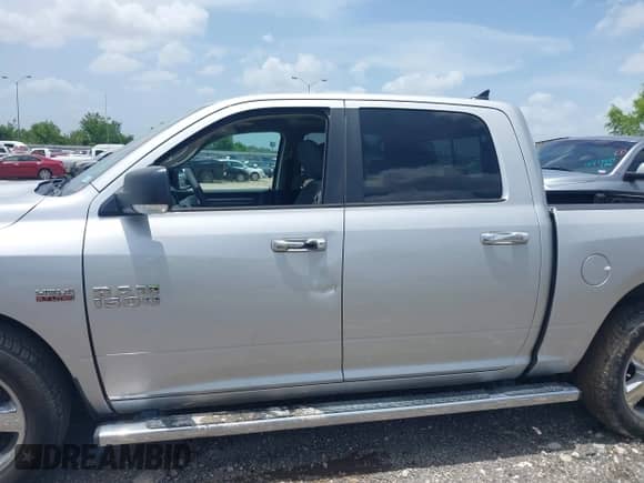 2015 Ram 1500 Outdoorsman with VIN 1C6RR6LT1FS729280, listed as a IAAI auction lot 42445245 with 175,649 mi miles and . Bid and sale history available at DreamBid. Image 14.