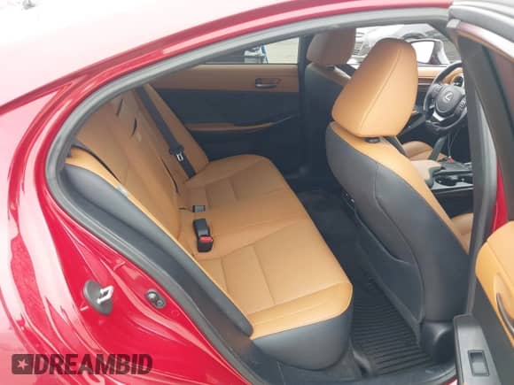 2022 Lexus IS 300 z VIN JTHDA1D21N5119328, wystawiony jako IAAI lot #41558644 z przebiegiem 44 241 mil mil oraz . Historia ofert i sprzedaży dostępna na DreamBid. Obrazek 8.