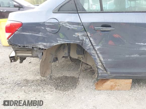 2014 Chevrolet Cruze LS с VIN 1G1PA5SH5E7286902, выставлен на аукционе IAAI как лот 43338170 с пробегом 141 429 миль миль и . История ставок и продаж доступна на DreamBid. Изображение 6.