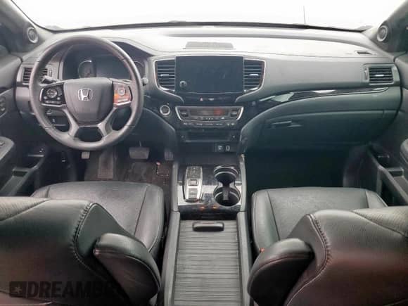 2020 Honda Passport Touring with VIN 5FNYF7H97LB000127, listed as a Copart auction lot 57613775 with 68,851 mi miles and Salvage title. Bid and sale history available at DreamBid. Image 8.