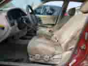 2002 Hyundai Elantra GLS с VIN KMHDN45D42U260866, выставлен на аукционе Copart как лот 68622235 с пробегом 102 350 миль миль и На запчасти • Non repairable. История ставок и продаж доступна на DreamBid. Изображение 7.