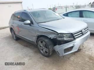 2020 Volkswagen Tiguan SE с VIN 3VV2B7AX9LM022086, выставлен на аукционе IAAI как лот 42315766 с пробегом 69 068 миль миль и . История ставок и продаж доступна на DreamBid. Изображение 1.