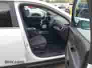 2021 Chevrolet Equinox LT z VIN 2GNAXUEV2M6142897, wystawiony jako IAAI lot #42861468 z przebiegiem 59 419 mil mil oraz . Historia ofert i sprzedaży dostępna na DreamBid. Obrazek 5.