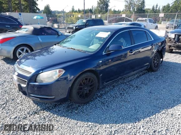 2008 Chevrolet Malibu 1LT с VIN 1G1ZH57BX8F208196, выставлен на аукционе IAAI как лот 43182017 с пробегом 141 971 миль миль и . История ставок и продаж доступна на DreamBid. Изображение 2.