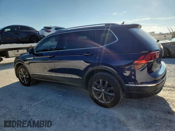 2023 Volkswagen Tiguan SE с VIN 3VVMB7AX5PM103083, выставлен на аукционе Copart как лот 62409895 с пробегом 9 763 миль миль и Списание • Salvage title. История ставок и продаж доступна на DreamBid. Изображение 2.