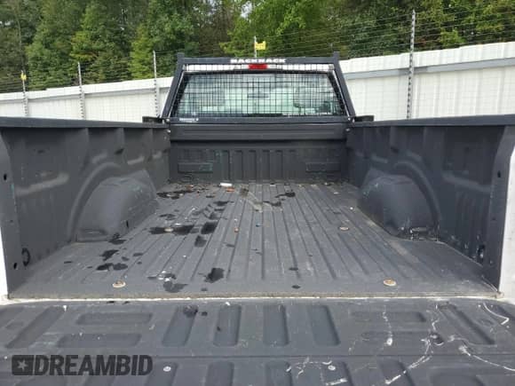 2020 Ford F-150 XL с VIN 1FTMF1CB1LKE90329, выставлен на аукционе Copart как лот 80827615 с пробегом 40 652 миль миль и Чистый • Clean title. История ставок и продаж доступна на DreamBid. Изображение 10.