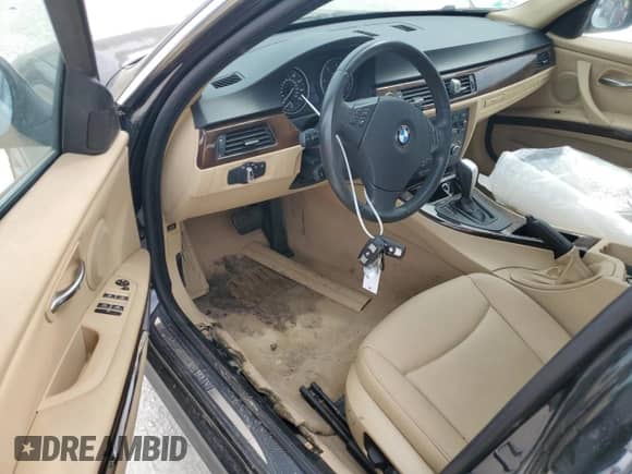 2009 BMW 3 Series 335d с VIN WBAPN73529A265667, выставлен на аукционе Copart как лот 78159114 с пробегом Не указан миль и Списание • Salvage title. История ставок и продаж доступна на DreamBid. Изображение 8.