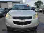 2009 Chevrolet Traverse LS z VIN 1GNEV13D89S175312, wystawiony jako Copart lot #63101105 z przebiegiem 208 709 mil mil oraz Szkoda całkowita • Salvage title. Historia ofert i sprzedaży dostępna na DreamBid. Obrazek 5.