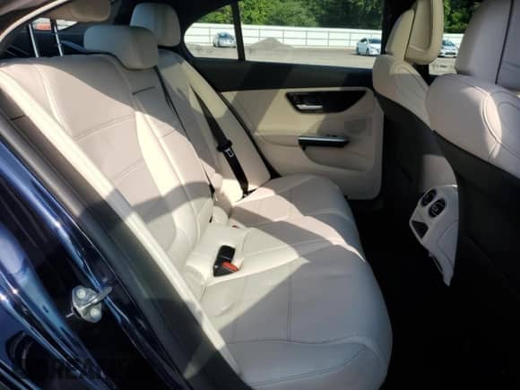 2022 Mercedes-Benz C 300 с VIN W1KAF4HB3NR063912, выставлен на аукционе Copart как лот 63850275 с пробегом 24 222 миль миль и Списание • Salvage title. История ставок и продаж доступна на DreamBid. Изображение 10.