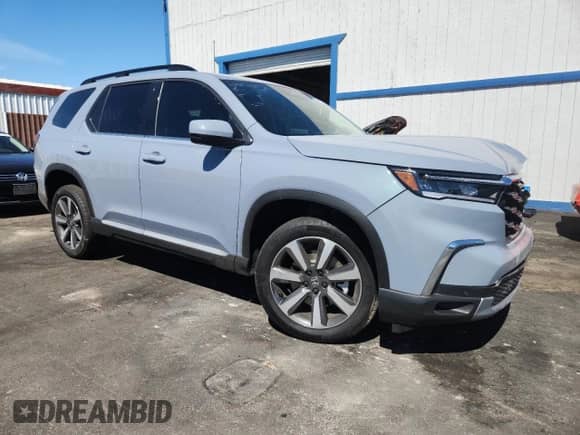 2025 Honda Pilot Touring с VIN 5FNYG2H72SB012635, выставлен на аукционе Copart как лот 67004115 с пробегом 1 719 миль миль и Списание • Salvage title. История ставок и продаж доступна на DreamBid. Изображение 4.