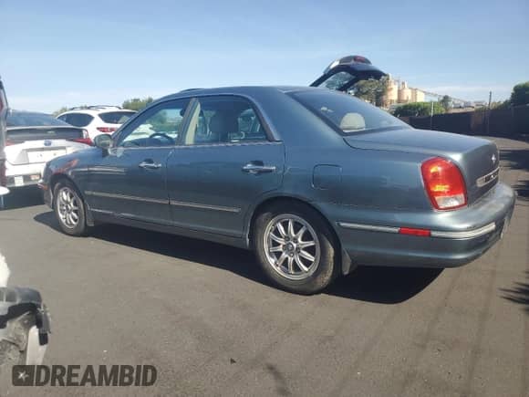 2002 Hyundai XG L with VIN KMHFU45E12A206222, listed as a Copart auction lot 57001405 with 89,116 mi miles and Clean title. Bid and sale history available at DreamBid. Image 2.
