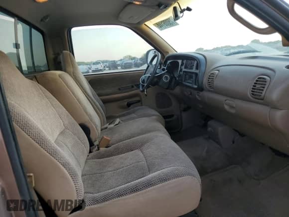 2001 Dodge 1500 с VIN 1B7HC16Z21S779218, выставлен на аукционе Copart как лот 75006144 с пробегом 110 124 миль миль и Списание • Salvage title. История ставок и продаж доступна на DreamBid. Изображение 7.