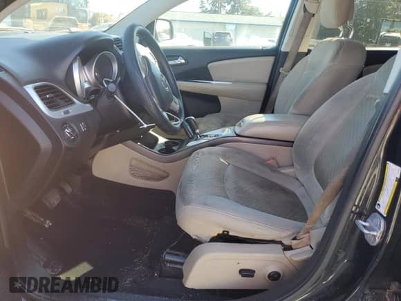 2012 Dodge Journey SXT z VIN 3C4PDCBG2CT297939, wystawiony jako Copart lot #87102945 z przebiegiem 189 593 mil mil oraz Szkoda całkowita • Salvage title. Historia ofert i sprzedaży dostępna na DreamBid. Obrazek 7.