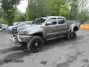 2012 Toyota Tacoma с VIN 3TMMU4FN0CM043738, выставлен на аукционе Copart как лот 81942235 с пробегом 134 867 миль миль и Списание • Salvage title. История ставок и продаж доступна на DreamBid. Изображение 1.