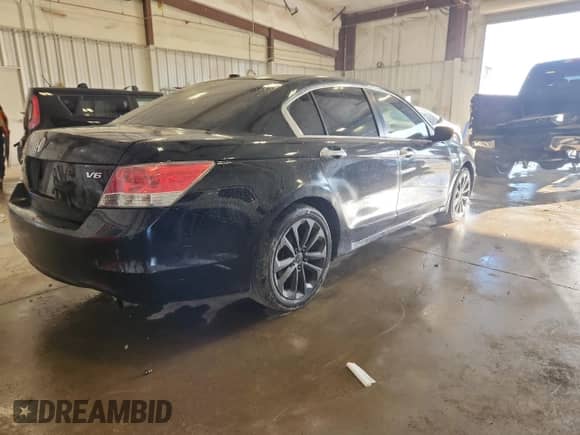 2009 Honda Accord EX-L with VIN 1HGCP368X9A015380, listed as a Copart auction lot 85553725 with 96,927 mi miles and Clean title. Bid and sale history available at DreamBid. Image 3.