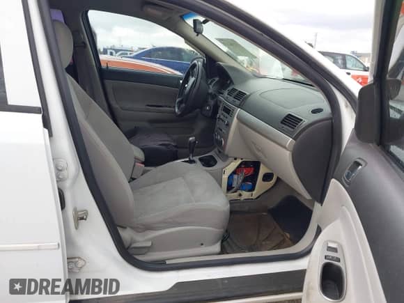 2006 Chevrolet Cobalt LT с VIN 1G1AL55F067762131, выставлен на аукционе IAAI как лот 43296261 с пробегом 213 262 миль миль и . История ставок и продаж доступна на DreamBid. Изображение 5.