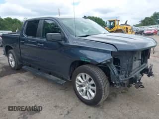 2022 Chevrolet Silverado 1500 Custom z VIN 1GCPWBEK8NZ119114, wystawiony jako IAAI lot #42243159 z przebiegiem 74 899 mil mil oraz . Historia ofert i sprzedaży dostępna na DreamBid. Obrazek 1.