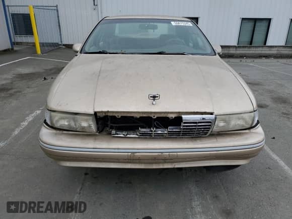 1994 Chevrolet Caprice LS с VIN 1G1BN52PXRR139619, выставлен на аукционе Copart как лот 55675345 с пробегом Не указан миль и Чистый • Clean title. История ставок и продаж доступна на DreamBid. Изображение 5.