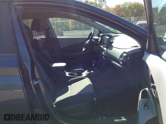 2018 Hyundai Kona SEL с VIN KM8K2CAA8JU074526, выставлен на аукционе IAAI как лот 43392289 с пробегом 155 153 миль миль и . История ставок и продаж доступна на DreamBid. Изображение 5.