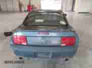 2007 Ford Mustang GT Deluxe z VIN 1ZVHT82H375269051, wystawiony jako IAAI lot #43065551 z przebiegiem 94 434 mil mil oraz . Historia ofert i sprzedaży dostępna na DreamBid. Obrazek 17.