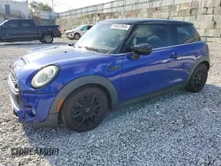 2020 MINI Hardtop Cooper S with VIN WMWXR5C01L2M16450, listed as a Copart auction lot 84622845 with 80,905 mi miles and Salvage title. Bid and sale history available at DreamBid. Image 1.