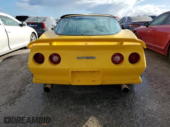 1980 Chevrolet Corvette с VIN 1Z878AS435496, выставлен на аукционе Copart как лот 76015624 с пробегом Не указан миль и На запчасти • Non repairable. История ставок и продаж доступна на DreamBid. Изображение 6.