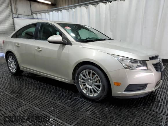 2014 Chevrolet Cruze ECO with VIN 1G1PJ5SB0E7233018, listed as a Copart auction lot 69817255 with 95,908 mi miles and Clean title. Bid and sale history available at DreamBid. Image 4.