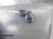 2006 Toyota Sienna XLE z VIN 5TDZA22C06S526710, wystawiony jako IAAI lot #42765912 z przebiegiem 199 904 mil mil oraz . Historia ofert i sprzedaży dostępna na DreamBid. Obrazek 11.