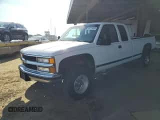1997 Chevrolet Silverado 2500 с VIN 1GCGK29J2VE112793, выставлен на аукционе Copart как лот 84114834 с пробегом 208 680 миль миль и Списание • Salvage title. История ставок и продаж доступна на DreamBid. Изображение 1.