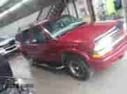 2002 Chevrolet Blazer LS с VIN 1GNCS13W82K137523, выставлен на аукционе IAAI как лот 41533011 с пробегом 87 229 миль миль и . История ставок и продаж доступна на DreamBid. Изображение 13.