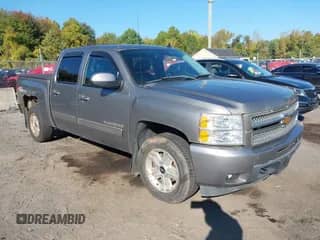 2013 Chevrolet Silverado 1500 LTZ with VIN 3GCPKTE79DG155194, listed as a IAAI auction lot 43385923 with 186,313 mi miles and . Bid and sale history available at DreamBid. Image 1.