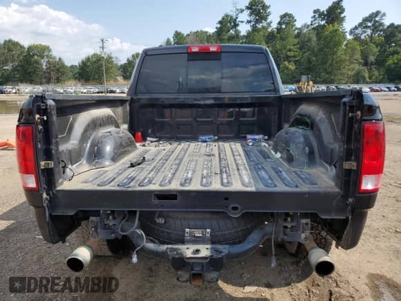 2016 Ram 1500 Big Horn с VIN 1C6RR6GT9GS332007, выставлен на аукционе Copart как лот 69641995 с пробегом 131 895 миль миль и Списание • Salvage title. История ставок и продаж доступна на DreamBid. Изображение 6.