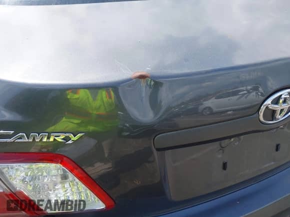 2007 Toyota Camry с VIN 4T1BB46K47U004165, выставлен на аукционе IAAI как лот 43161380 с пробегом 246 808 миль миль и . История ставок и продаж доступна на DreamBid. Изображение 6.