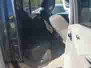 2015 Nissan Frontier SV z VIN 1N6AD0ER6FN734246, wystawiony jako IAAI lot #43477443 z przebiegiem 119 096 mil mil oraz . Historia ofert i sprzedaży dostępna na DreamBid. Obrazek 8.