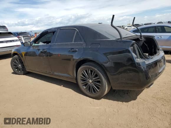 2012 Chrysler 300 S z VIN 2C3CCAJT1CH115973, wystawiony jako Copart lot #58032535 z przebiegiem 83 252 mil mil oraz Szkoda całkowita • Salvage title. Historia ofert i sprzedaży dostępna na DreamBid. Obrazek 2.