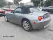 2004 BMW Z4 2.5i с VIN 4USBT33594LS50182, выставлен на аукционе IAAI как лот 42560956 с пробегом 118 896 миль миль и . История ставок и продаж доступна на DreamBid. Изображение 3.