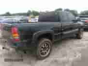 2005 GMC Sierra 1500 SLE with VIN 1GTEK19ZX5Z310277, listed as a IAAI auction lot 42948424 with 293,724 mi miles and . Bid and sale history available at DreamBid. Image 4.