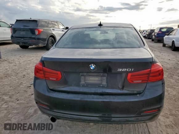 2017 BMW 3 Series 320i with VIN WBA8E1G34HNU16638, listed as a Copart auction lot 85368105 with 71,556 mi miles and Salvage title. Bid and sale history available at DreamBid. Image 6.
