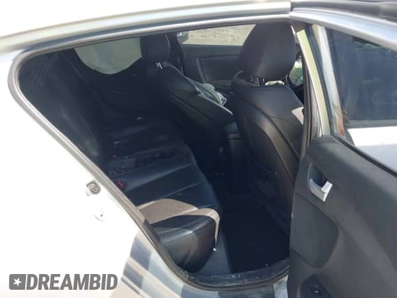 2013 Hyundai Veloster Turbo с VIN KMHTC6AE7DU167385, выставлен на аукционе IAAI как лот 42569711 с пробегом 130 526 миль миль и . История ставок и продаж доступна на DreamBid. Изображение 8.