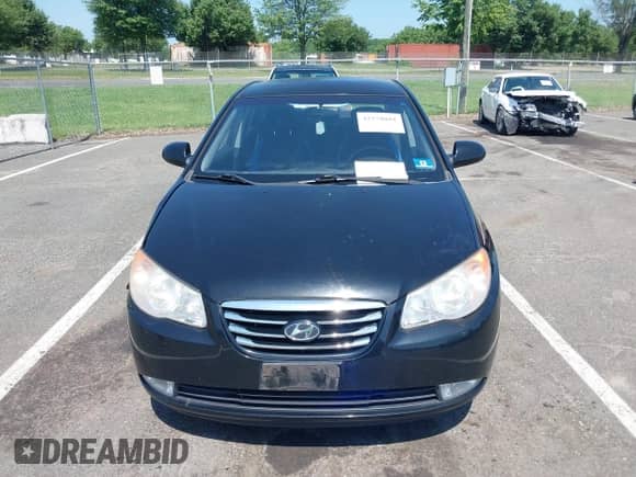 2010 Hyundai Elantra GLS z VIN KMHDU4AD5AU991734, wystawiony jako IAAI lot #42570881 z przebiegiem 88 904 mil mil oraz . Historia ofert i sprzedaży dostępna na DreamBid. Obrazek 12.