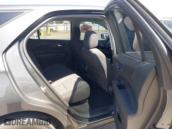 2021 Chevrolet Equinox LT с VIN 2GNAXUEV7M6161963, выставлен на аукционе IAAI как лот 43111133 с пробегом 81 892 миль миль и . История ставок и продаж доступна на DreamBid. Изображение 8.